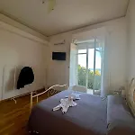 Jole Faraglioni Acitrezza Gasthof